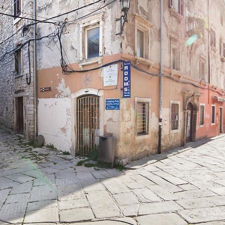 Kandlers Street Apartment プーラ エクステリア 写真